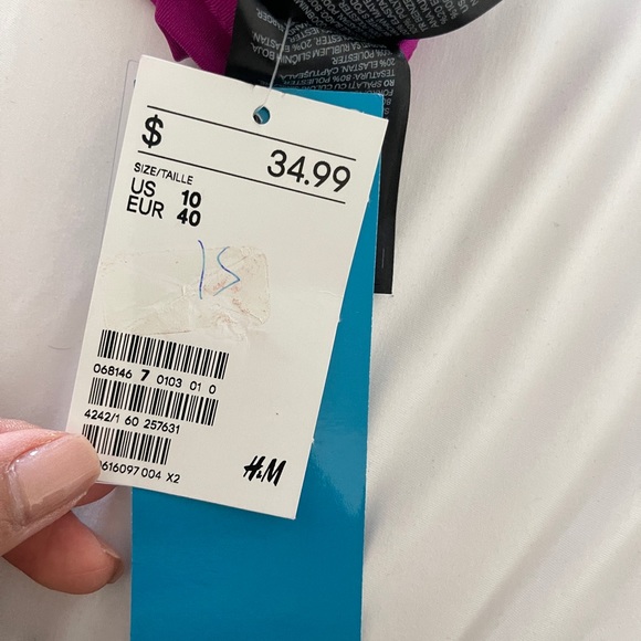 H&M One Piece Swimsuit - Picture 5 of 6